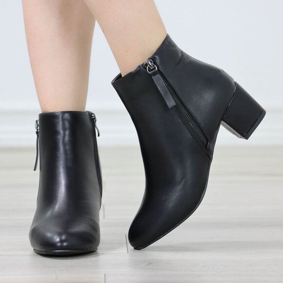 Womens Ankle Boots Low Block Heel Black Synthetic Leather Pointed Toe - Picture 7 of 12